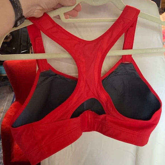 NWOT Red Racerback adjustable wireless Sports Bra - Picture 3 of 13